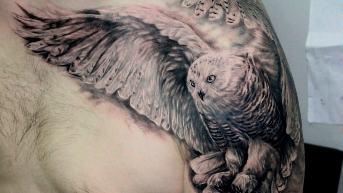 Impressive Tattoo Designs For Mens Shoulder